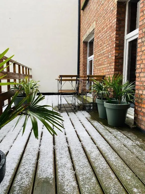 Living History - Suikernest Aparthotel Antwerpen